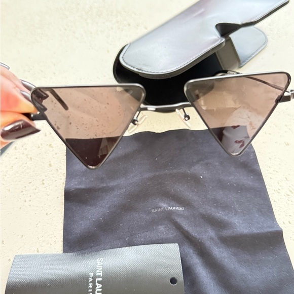 Saint Laurent Sunglasses - Picture 11 of 11